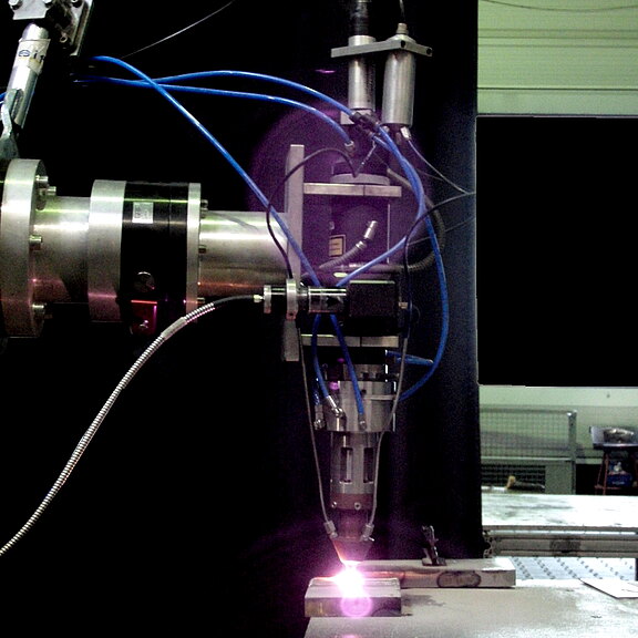 Laser_cladding_with_Mergenthaler_Controller_03